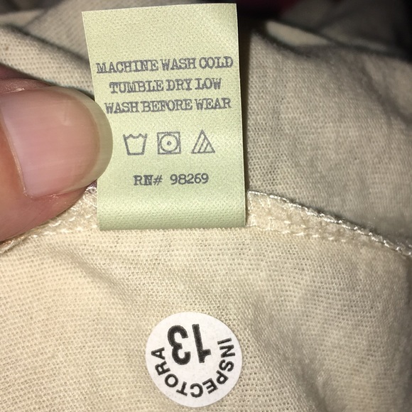 Alternative Earth Red Bow t-shirt - Picture 4 of 4